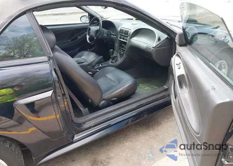 2004 Ford Mustang Gt из США, поврежденный, VIN 1FAFP45X94F227845